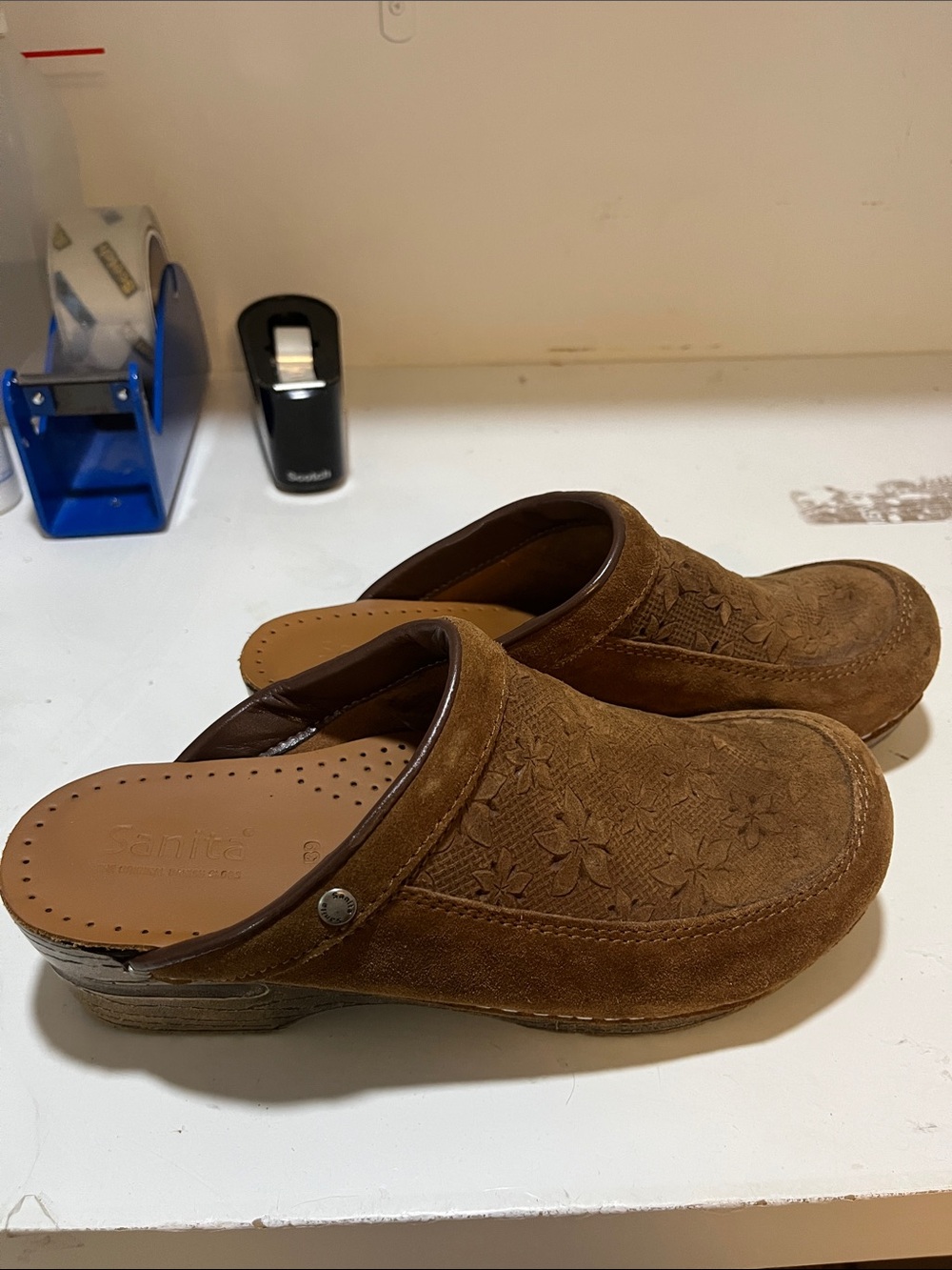 Sanita Suede Clogs Sz 39 Granola - Picture 6 of 7